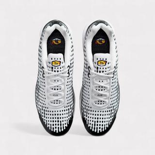 NIKE  Air Max Plus VII - White Black 