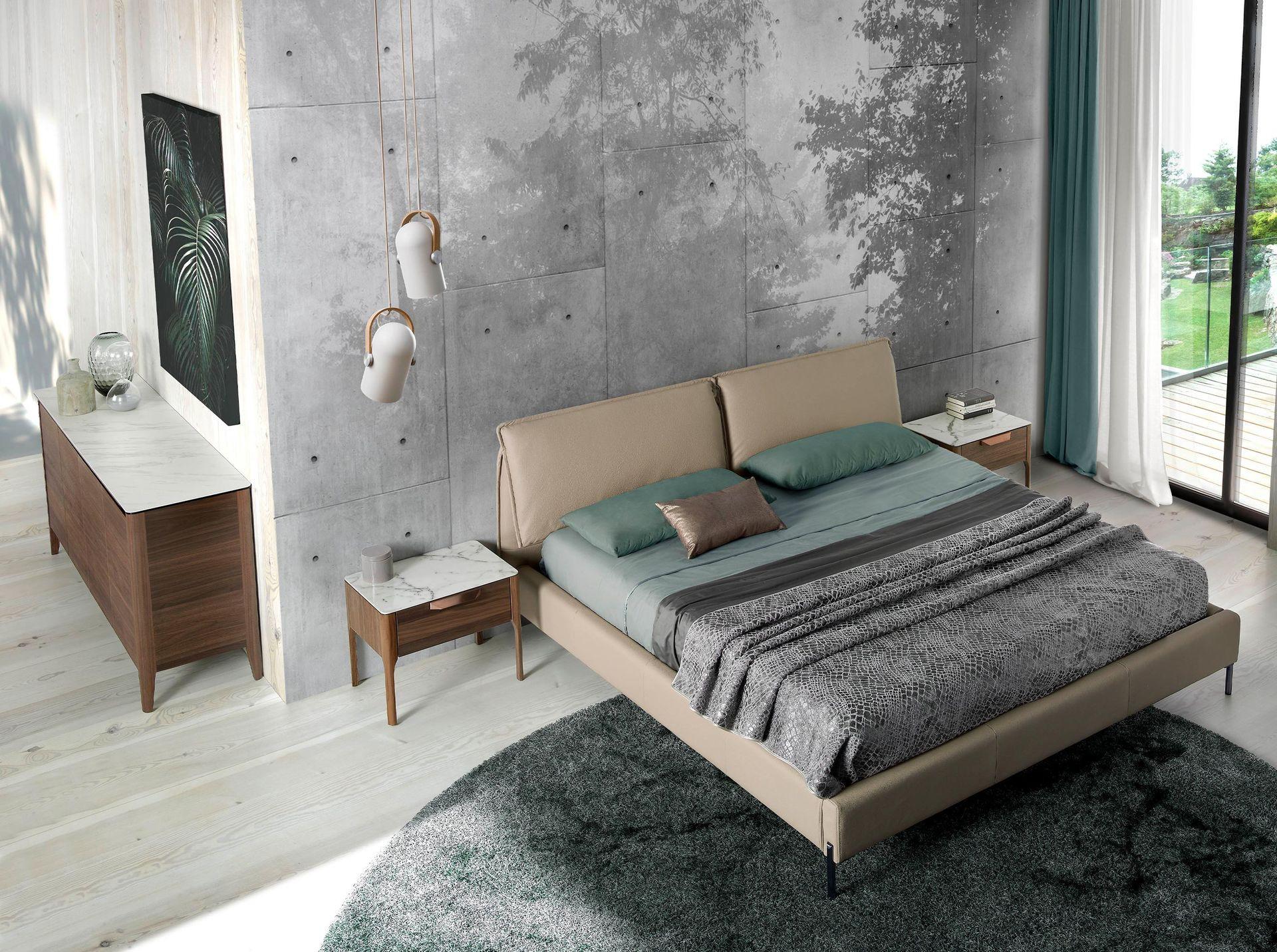 ANGEL CERDA Buffet en noyer avec plateau en verre imitation marbre  