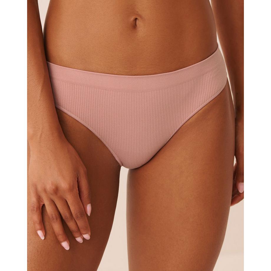Culotte bikini côtelée en tissu sans coutures