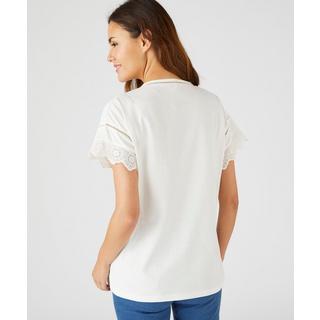 Damart  Tee-shirt broderies anglaises en pur coton biologique. 