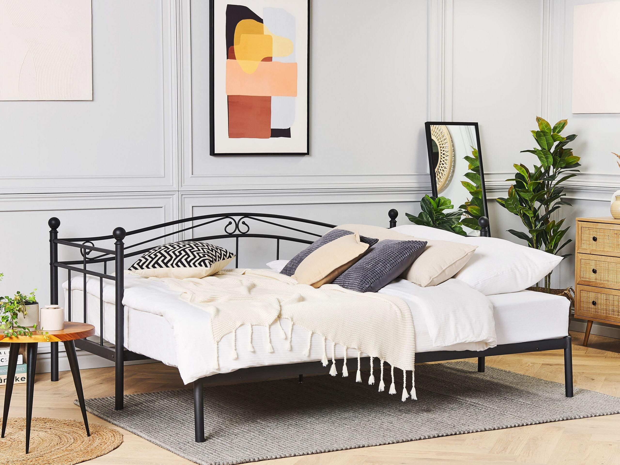 Beliani Bett mit Lattenrost aus Stahl Modern TULLE  