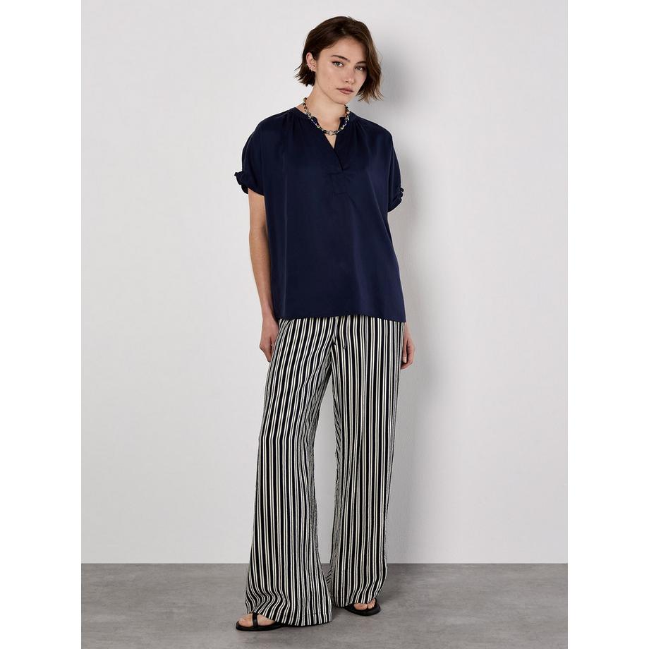 Wide Leg Stripe Trousers