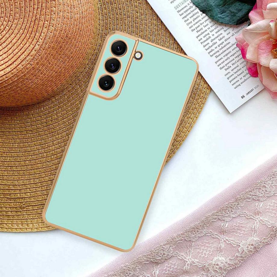 Cadorabo  Hülle für Samsung Galaxy S22 mit Kameraschutz 