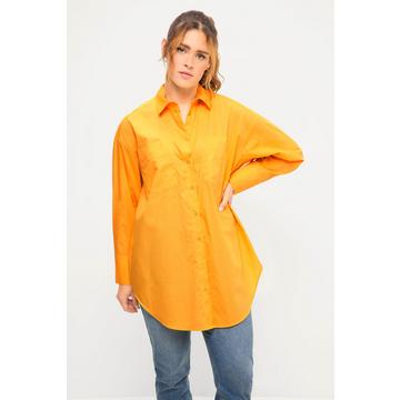 Camicia dal taglio oversize con collo da camicia e maniche lunghe