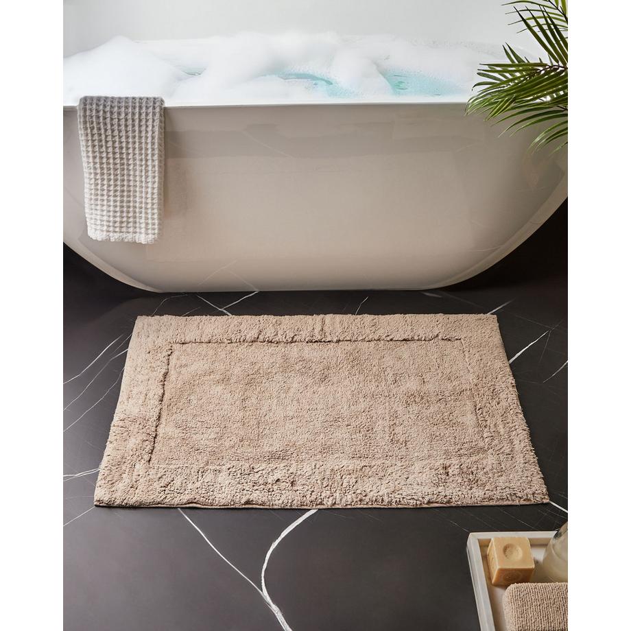 Beliani Badematte aus Baumwolle Minimalistisch BABAIL  
