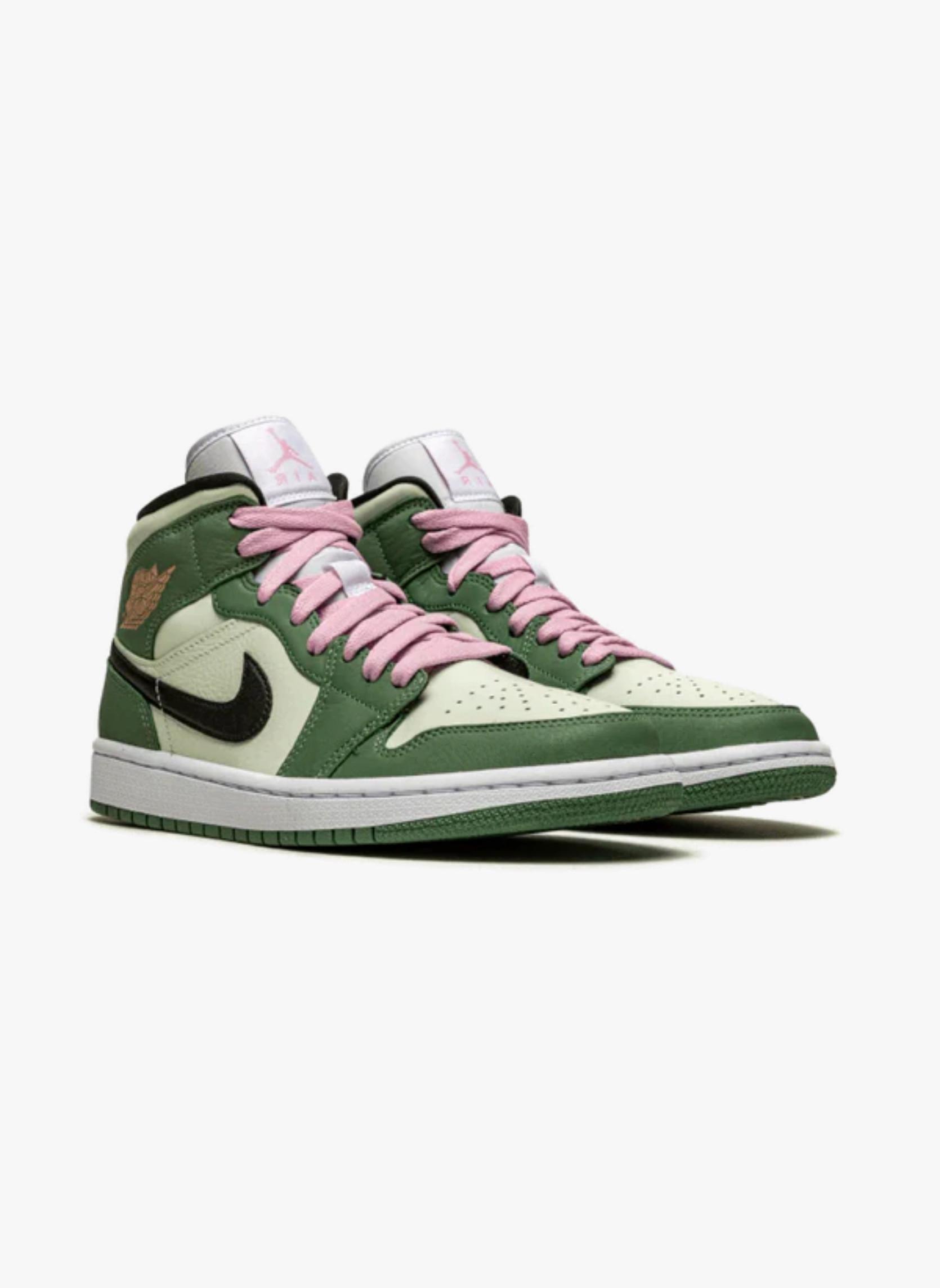 NIKE  Air Jordan 1 Mid Dutch Green 