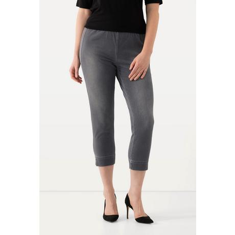 Ulla Popken  Pantaloni Capri modello Sienna in jersey con taglio aderente e spacchetti sugli orli 