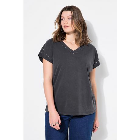 Studio Untold  T-Shirt, oversized, Nieten, acid washed 