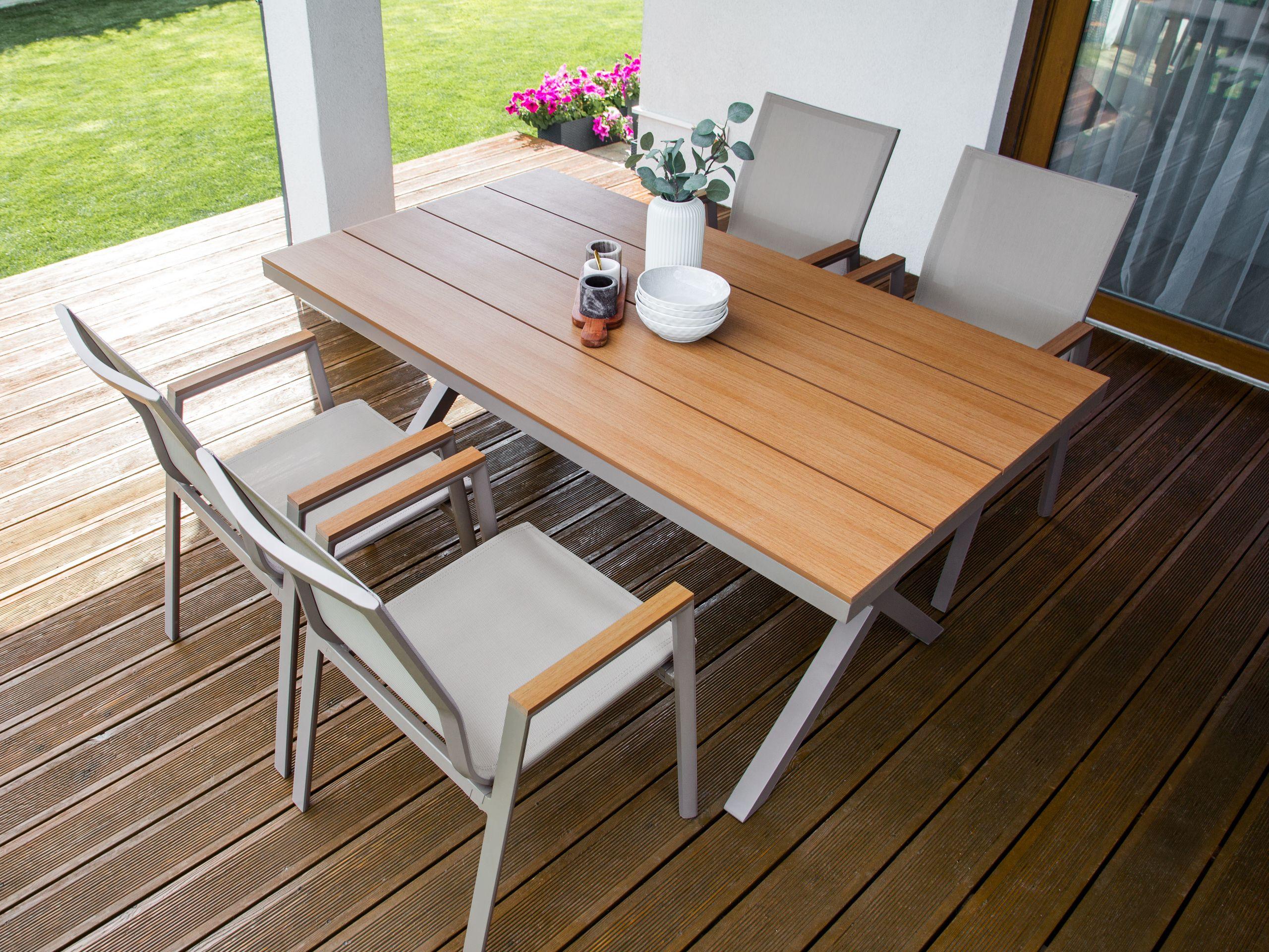 Beliani Table de jardin en Aluminium Industriel TIANO  