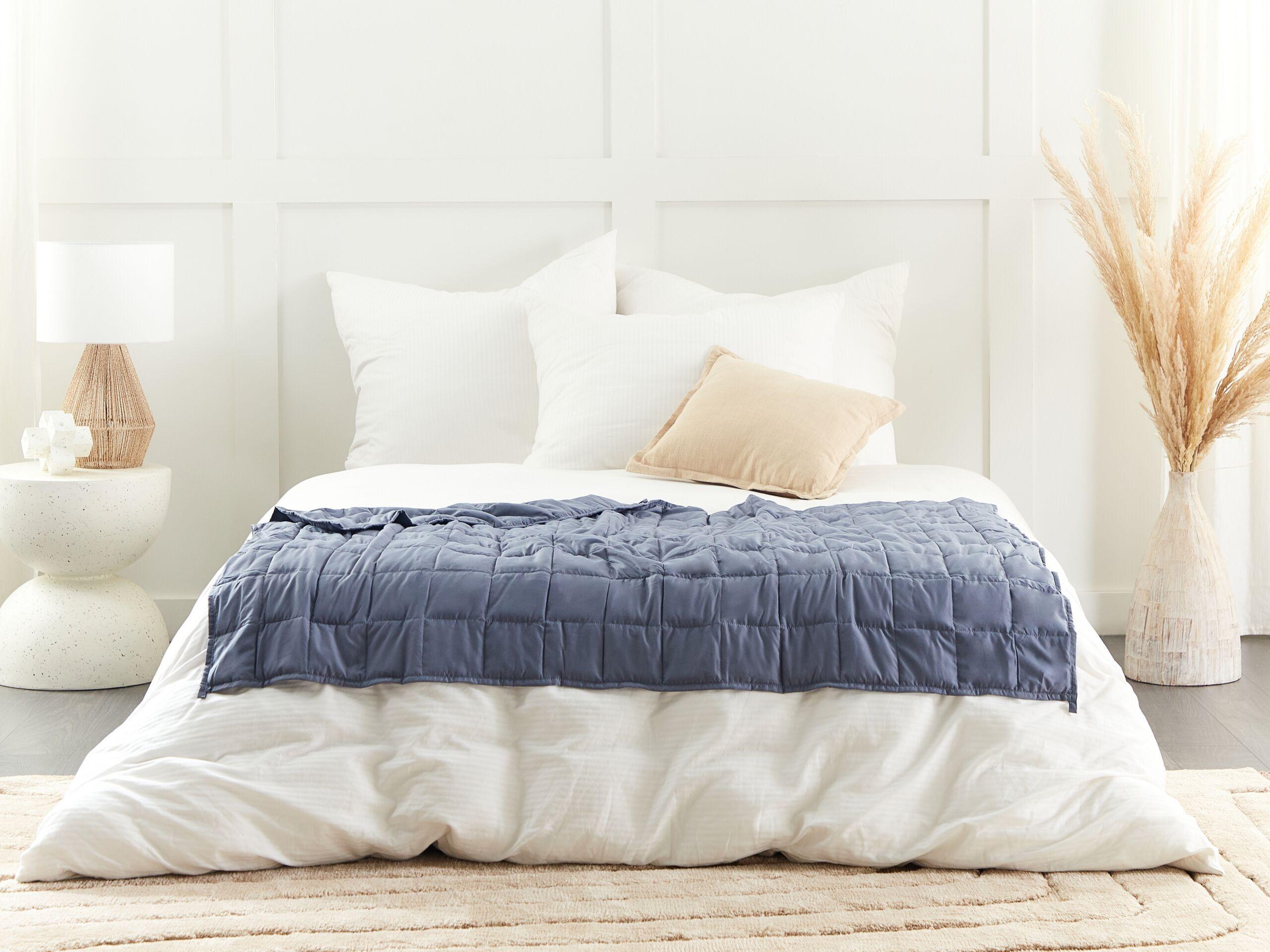 Beliani NEREID Couverture Lestée Microfibre  