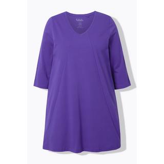 Ulla Popken  Maglia dal taglio lungo e svasato con cuciture decorative, scollo a V e maniche a 3/4 