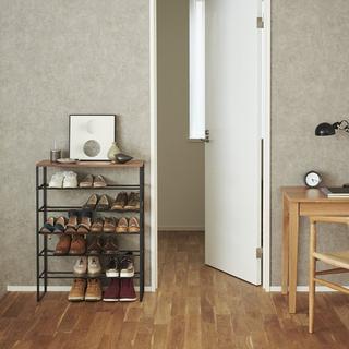 Yamazaki Scarpiera con 5 livelli legno e metallo nero Tower - L66 cm  