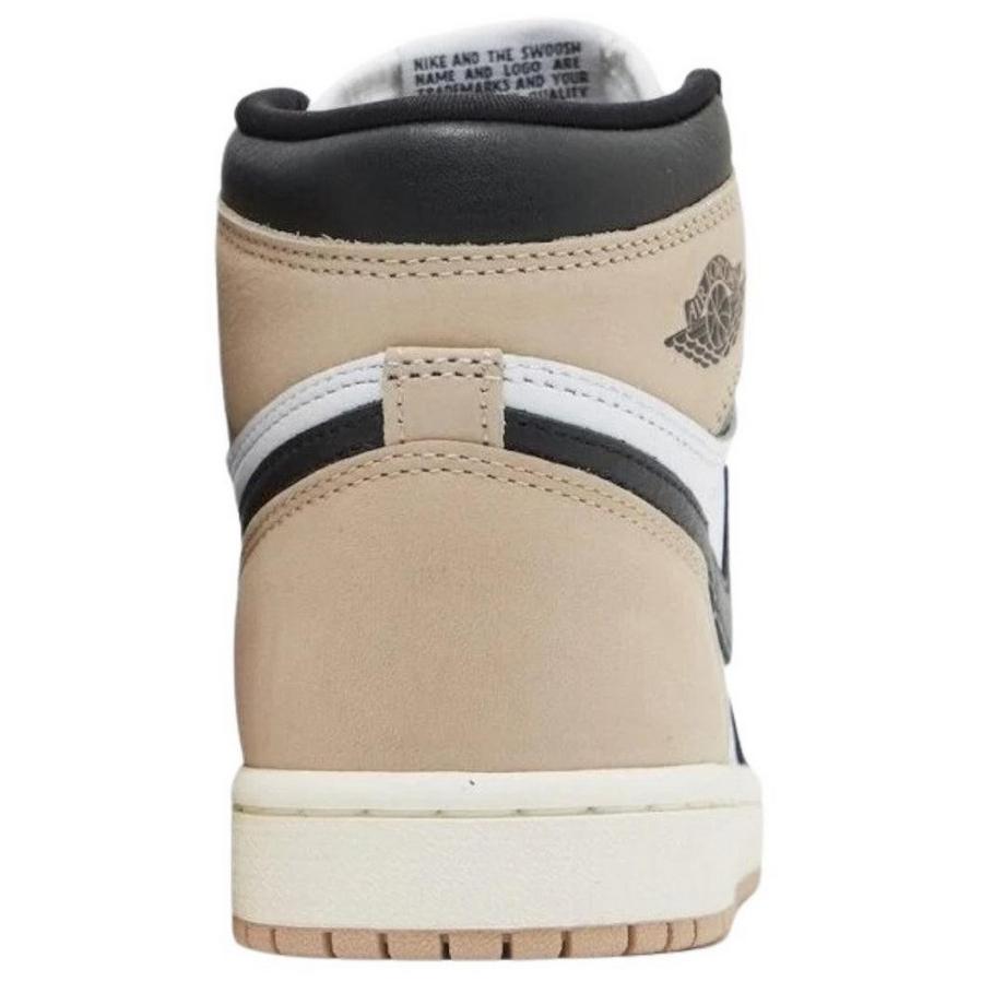 NIKE Air Jordan 1 Retro Baskets Hautes  