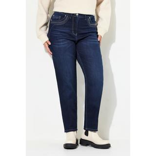 Ulla Popken  Mom jeans con taglio della gamba ampio, rivetti e cintura comoda 