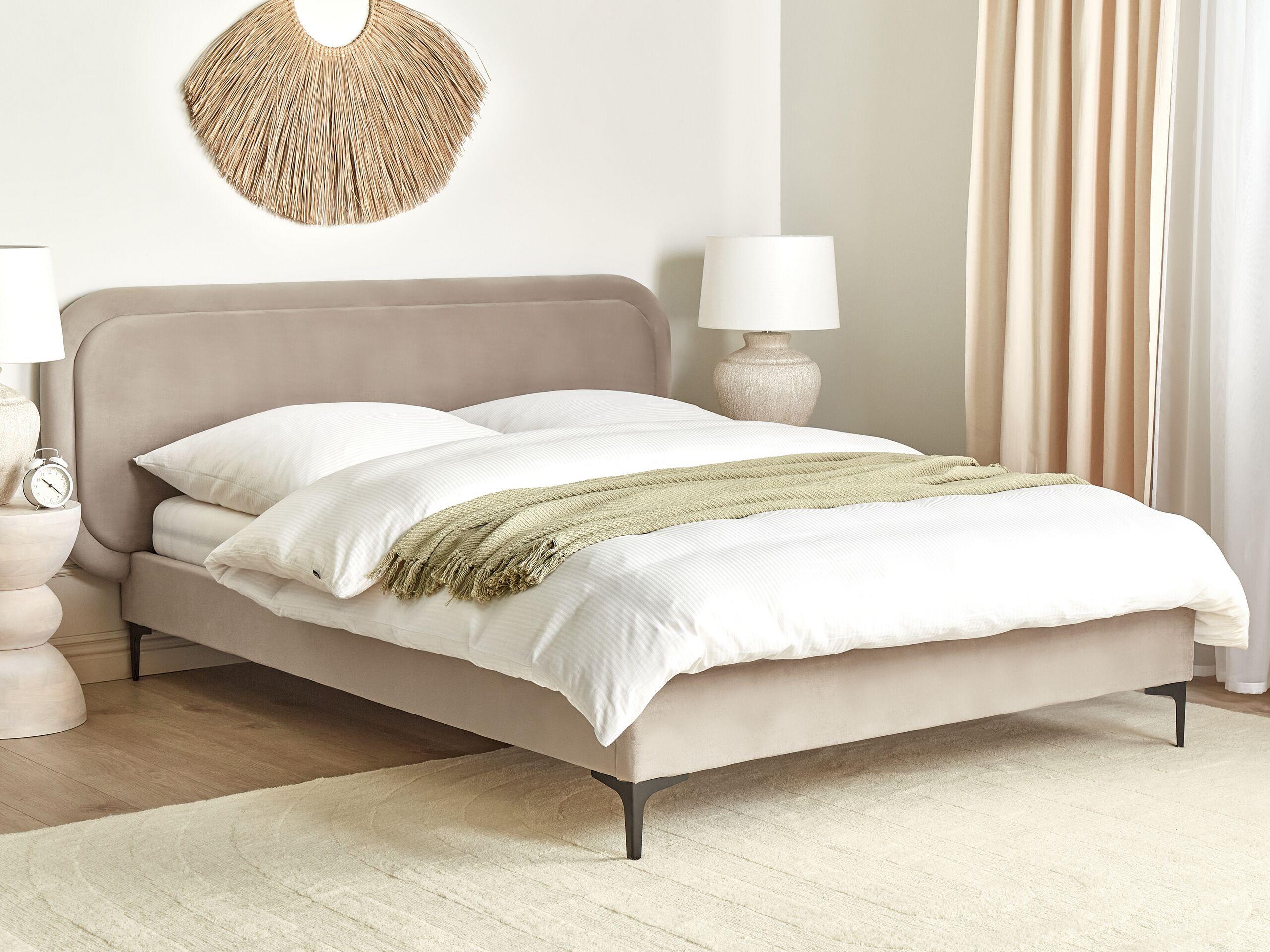 Beliani Bett mit Lattenrost aus Samtstoff Modern SUZETTE  