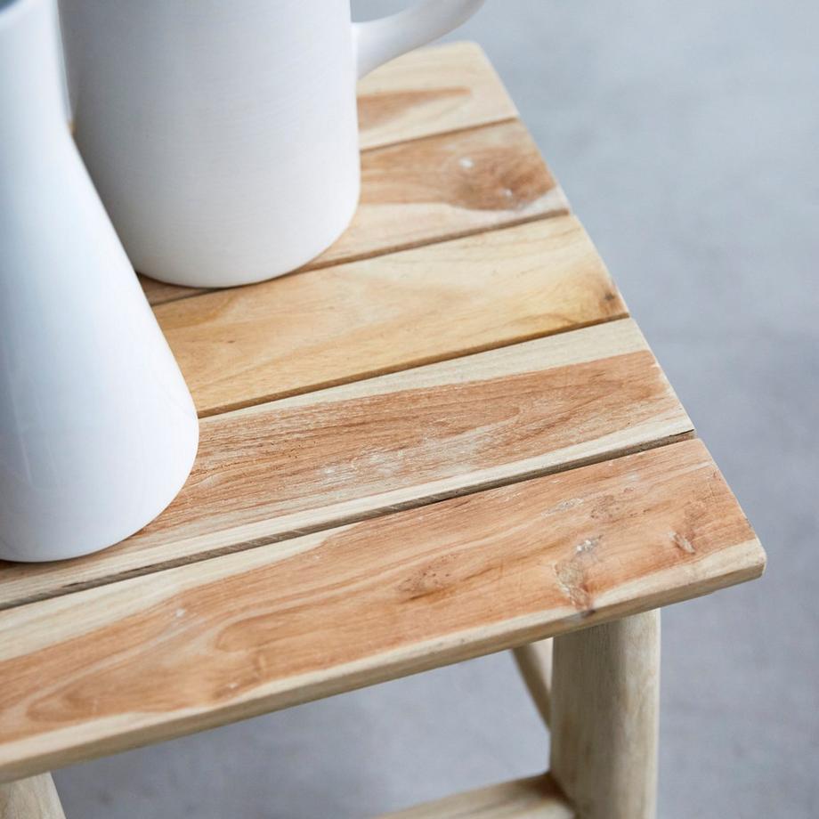 Tikamoon Comodino in teak massello Kilim  