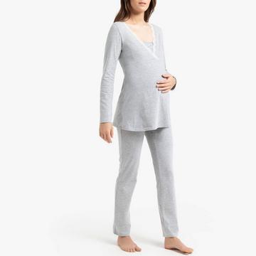 Pyjama de grossesse et allaitement