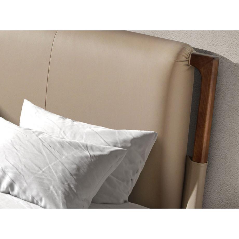 ANGEL CERDA Letto in similpelle  