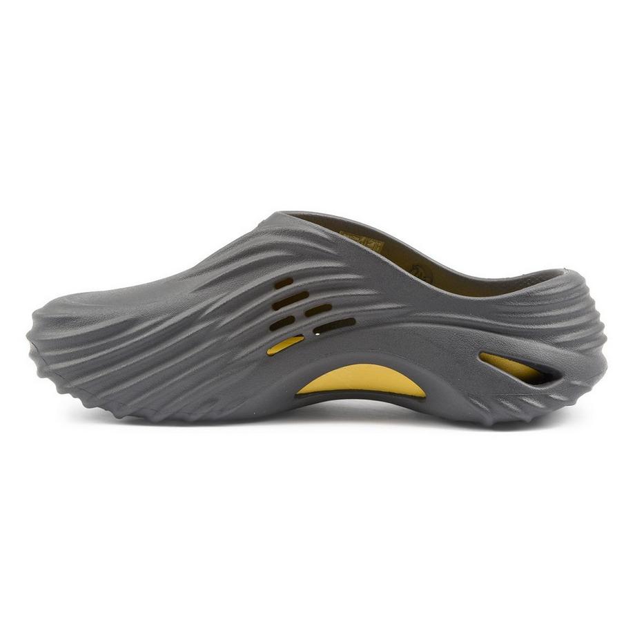 crocs Echo Wave Clogs  