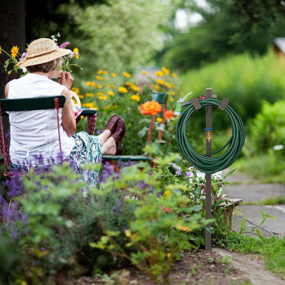 Northix  Robinet sur pied avec support pour tuyau d'arrosage 