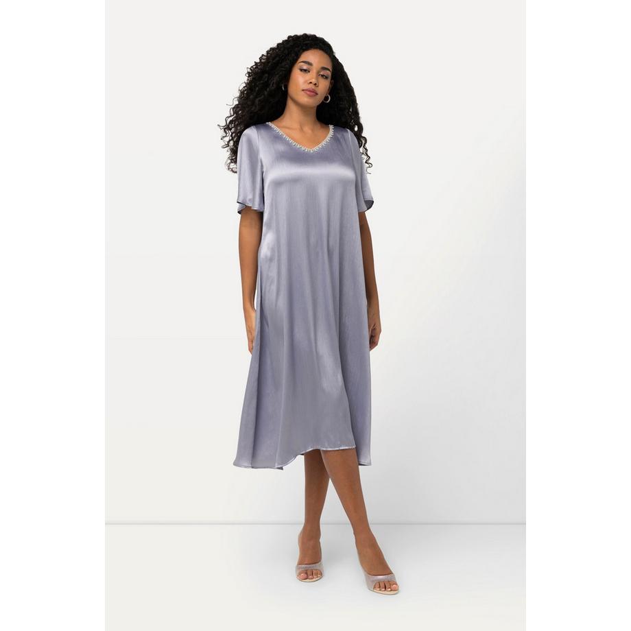 Ulla Popken Robe Perles Décoratives Col V Manches Courtes  