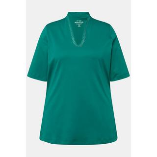 Ulla Popken  T-shirt dal taglio svasato in cotone Pima con scollo montante e mezze maniche 