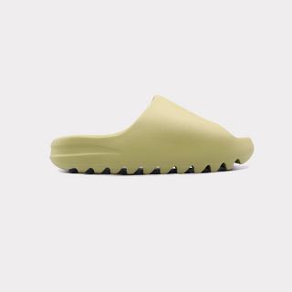 adidas  Yeezy Slide - Resin 