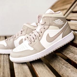 NIKE  Air Jordan 1 - Mid Linen 