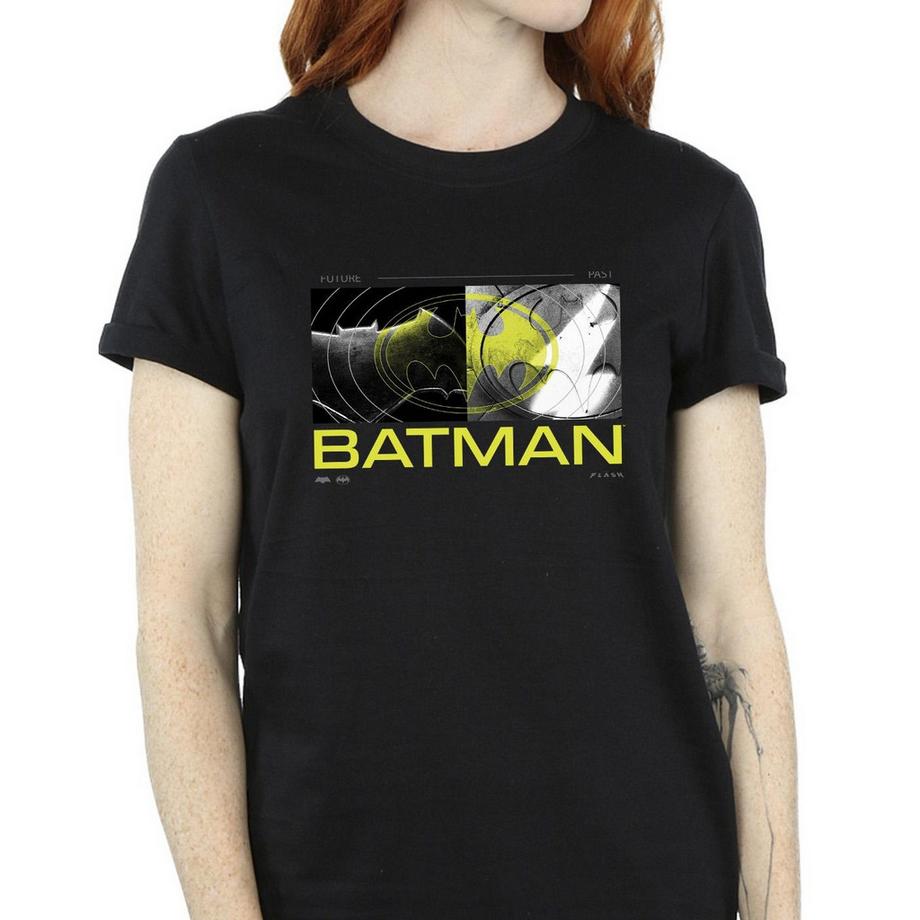 DC COMICS Future To Past Batman T-Shirt  