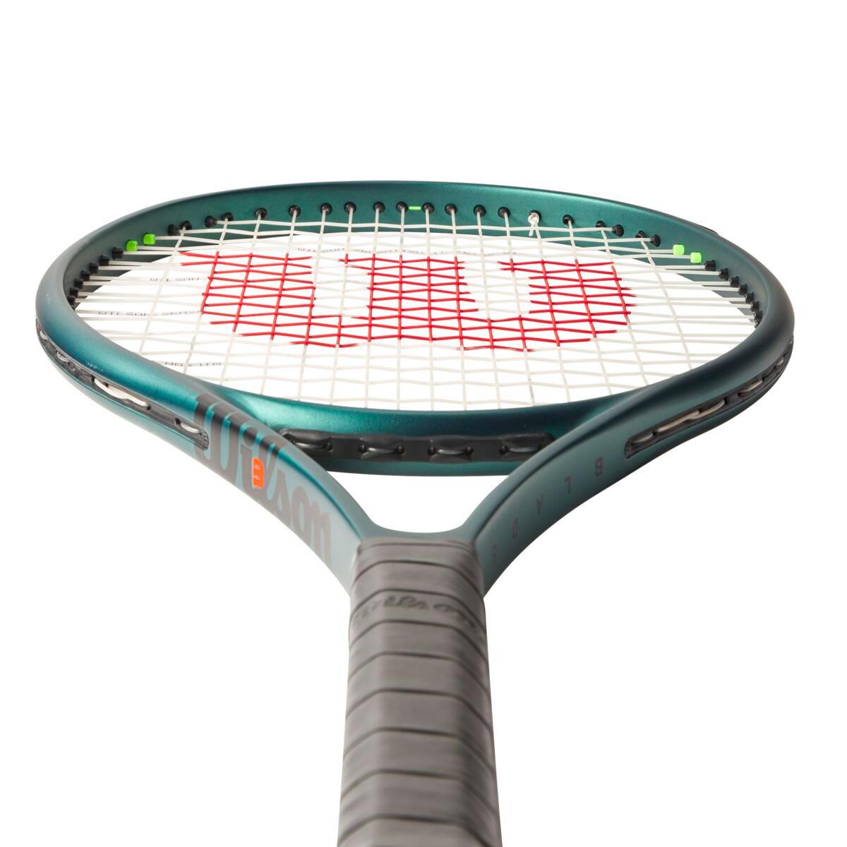 Wilson  Blade 26 Junior V9.0 Tennisschläger 