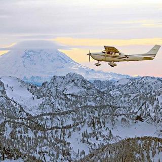 Geschenkidee  Rundflug über Luzern - 30 Minuten (für 2 Personen) 