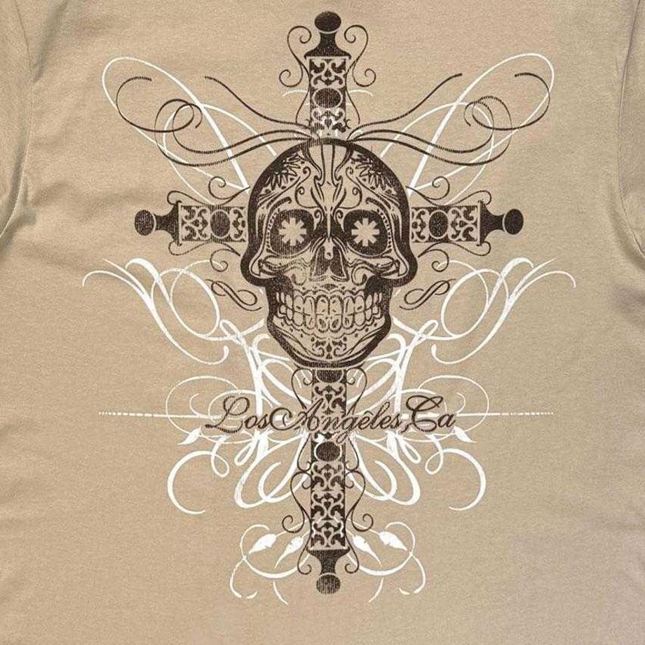 Red Hot Chili Peppers T-Shirt à Imprimé Arrière Tête de Mort et Croix  