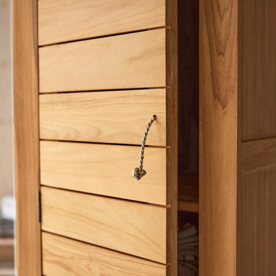 Tikamoon Schmaler Schrank aus massivem Teakholz Minimalys  