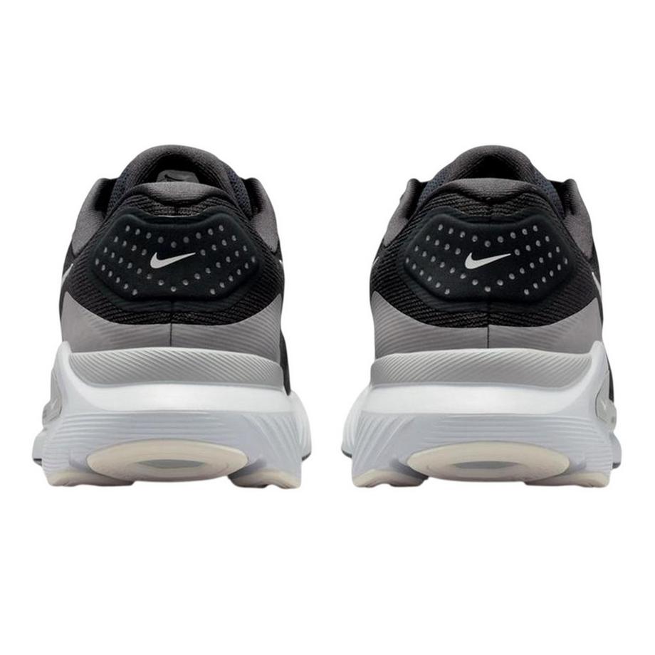 NIKE Structure 26 Laufschuh  