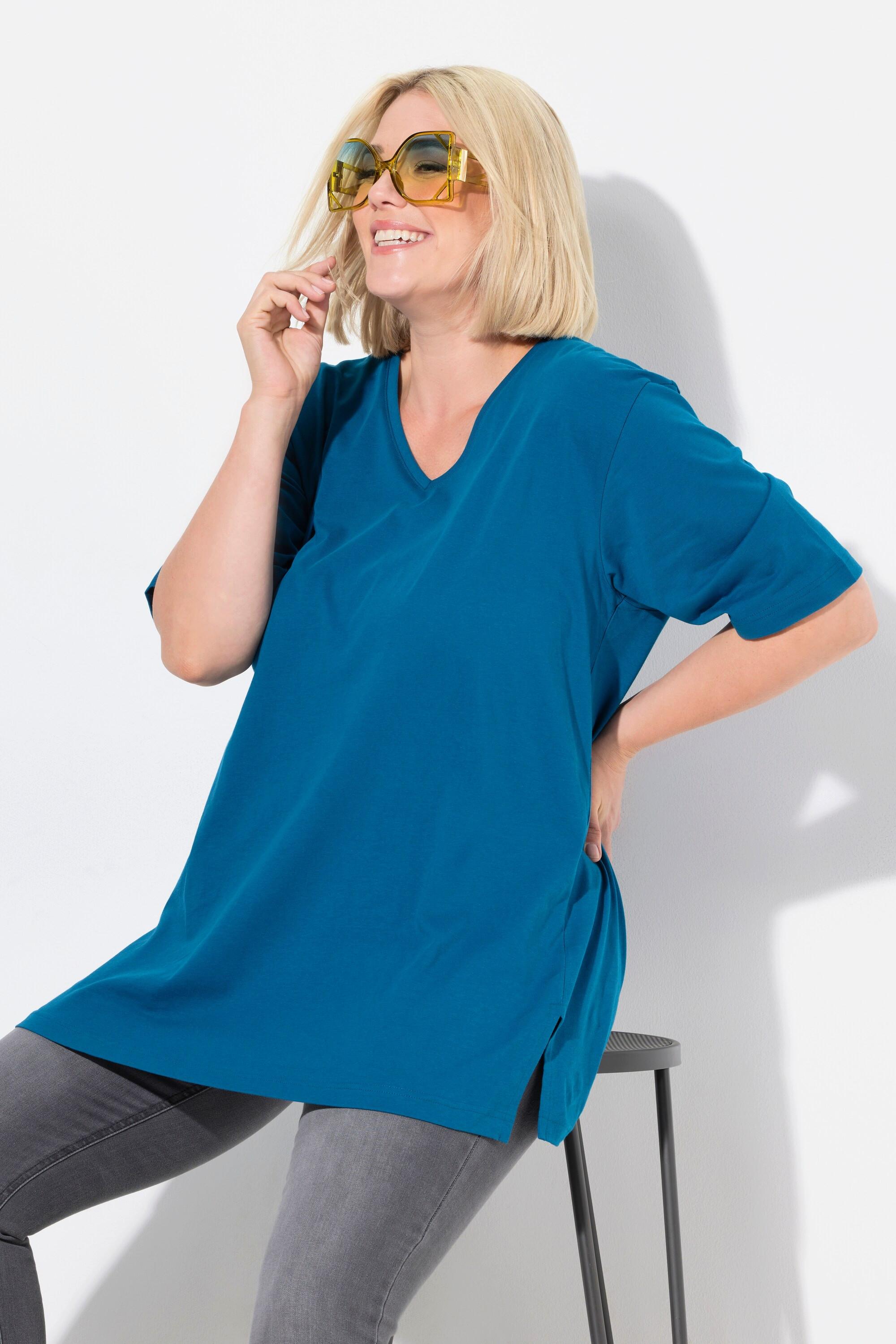 Ulla Popken  T-shirt dalle linee morbide con scollo a V e mezze maniche 