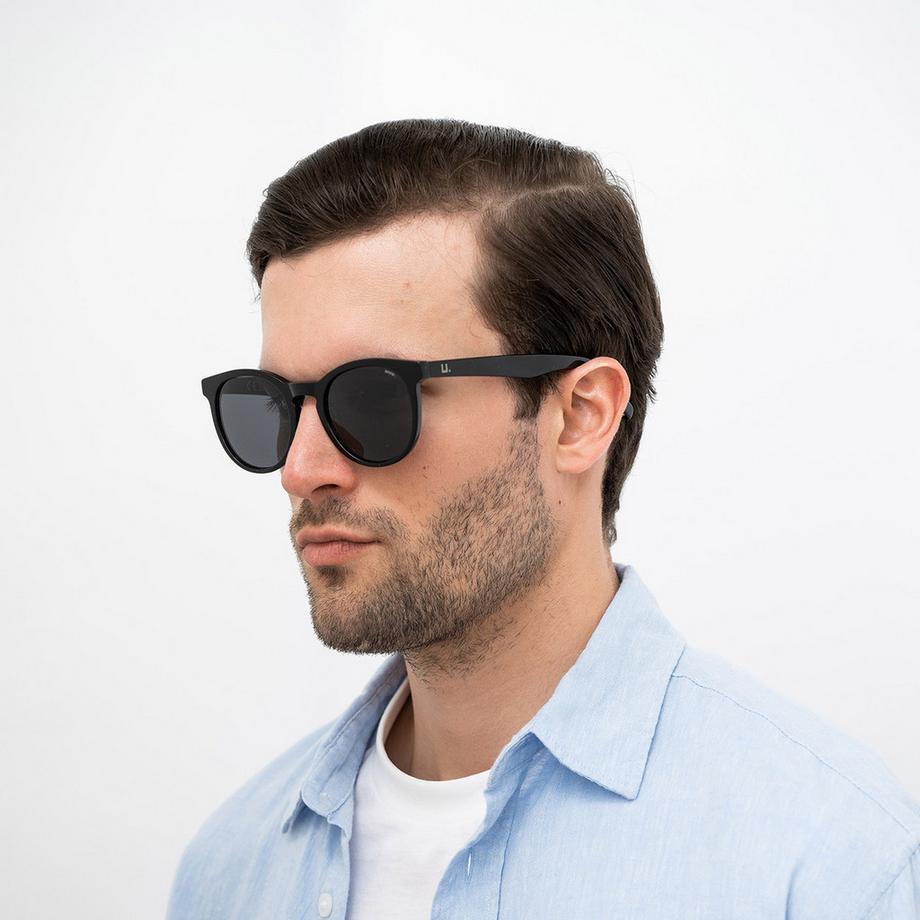 INVU Polarisierte Sonnenbrille mit Etui  