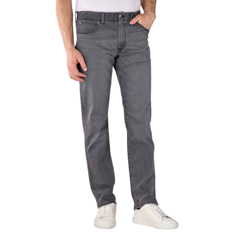Lee Extreme Motion Straight Fit Jeans  