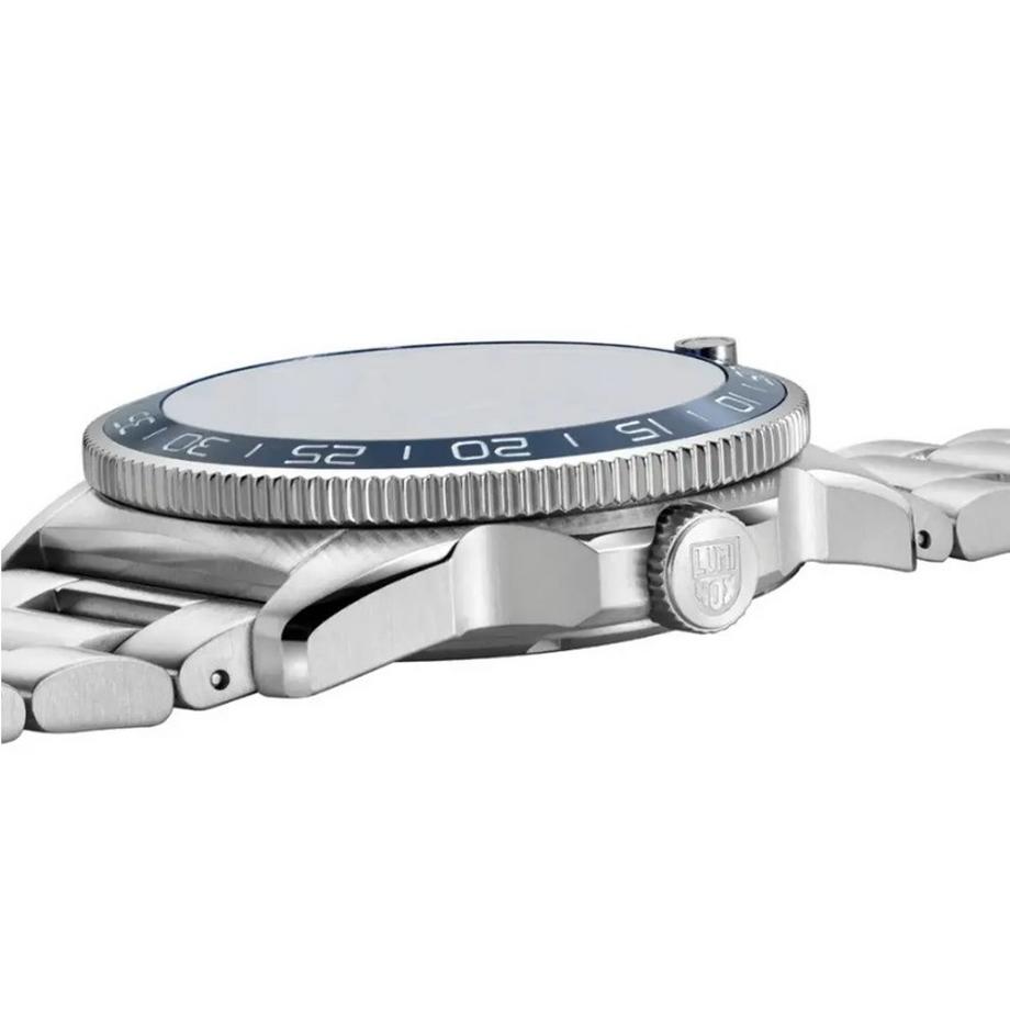 Luminox  3100 Series XS.3104 Pacific Diver 