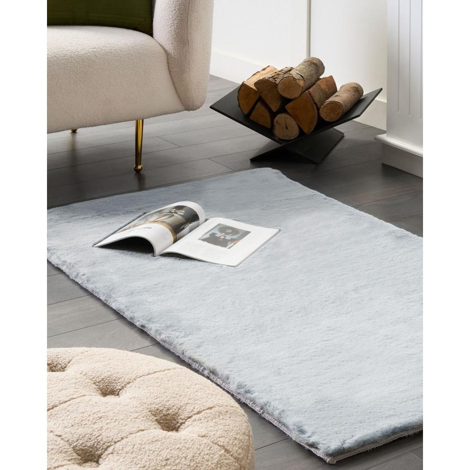 Beliani Kunstfellteppich aus Polyester Skandinavisch MIRPUR  