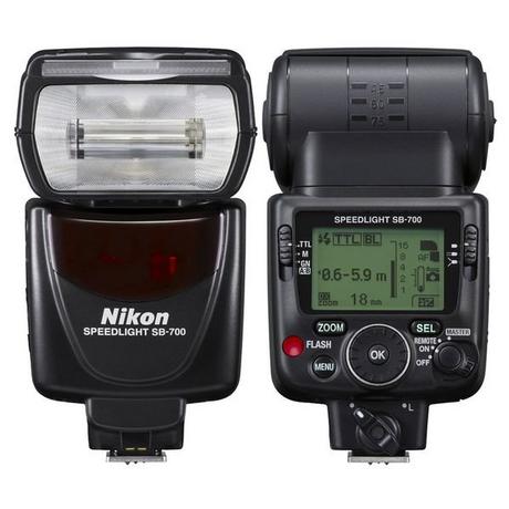 Nikon  Nikon Flash SB-700 