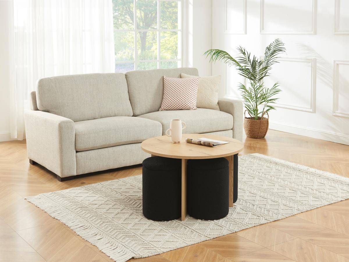 Vente-unique Table basse en MDF + 4 poufs en tissu bouclette - Naturel et noir - AKSAY  