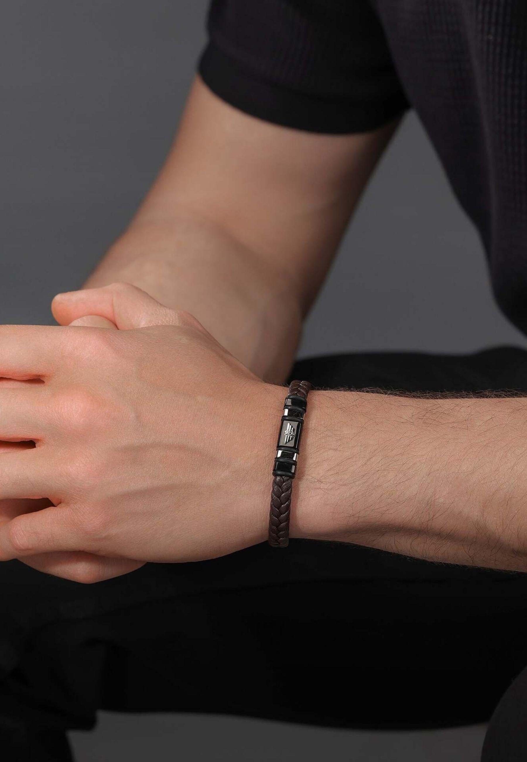 Police  Wavebreaker Armband 