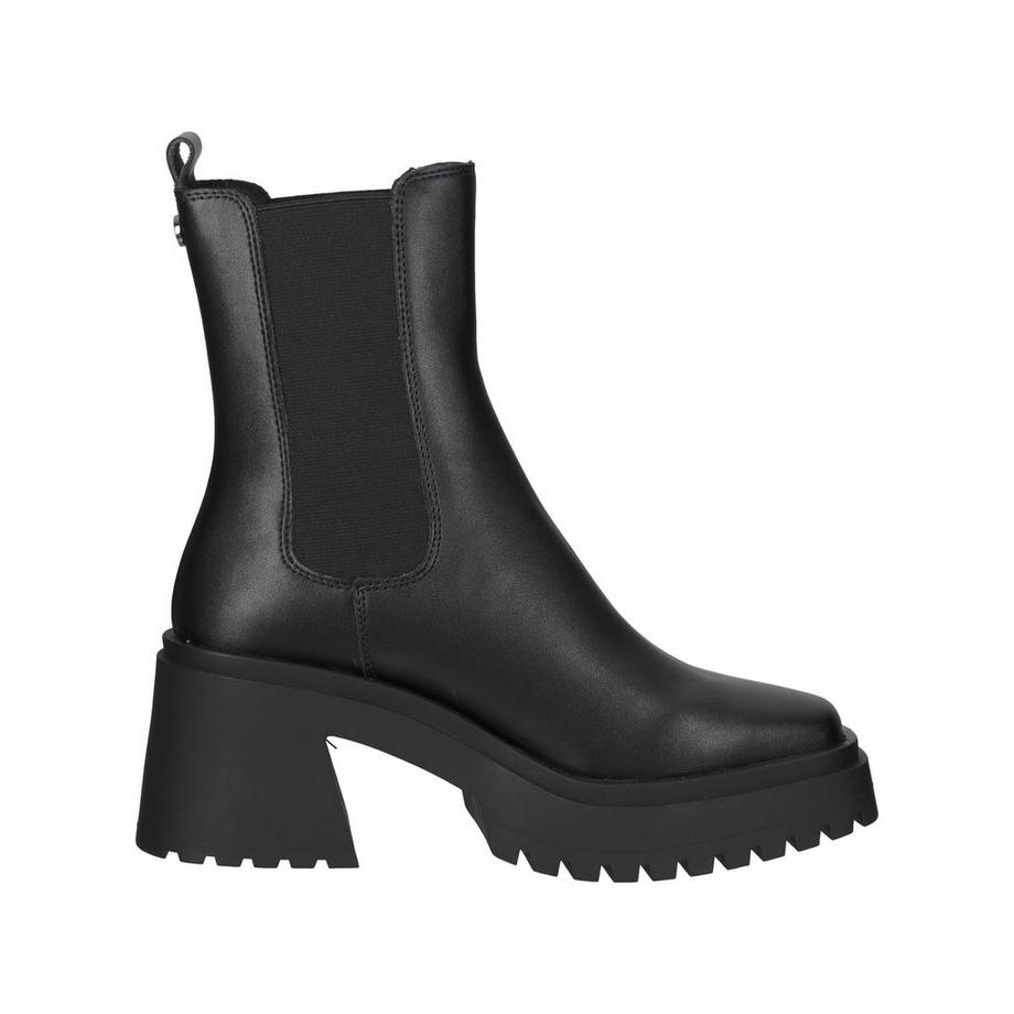 STEVE MADDEN Parkway Chelsea Boots  