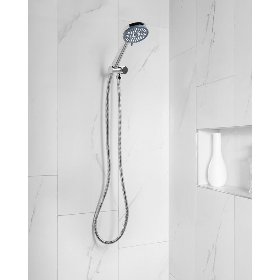 Beliani Duschkopf mit Schlauch aus ABS (robuster Kunststoff) Klassisch SURIPA  