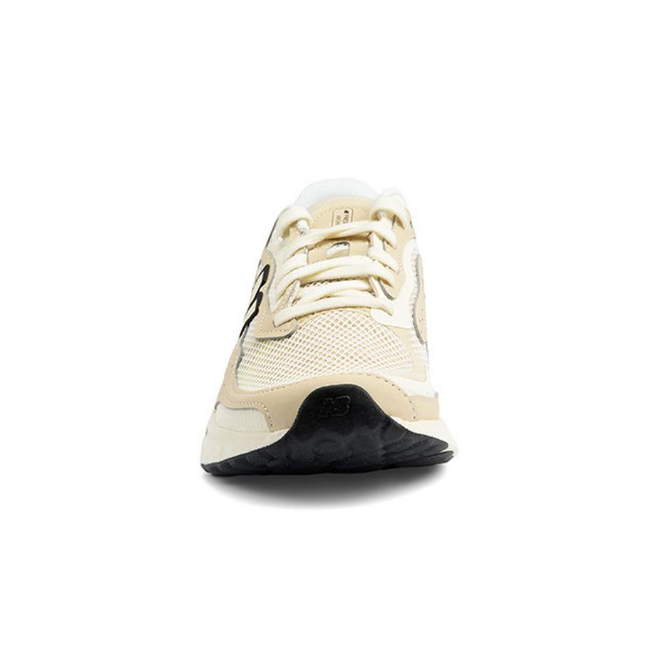 new balance  Fresh Foam Arishi 