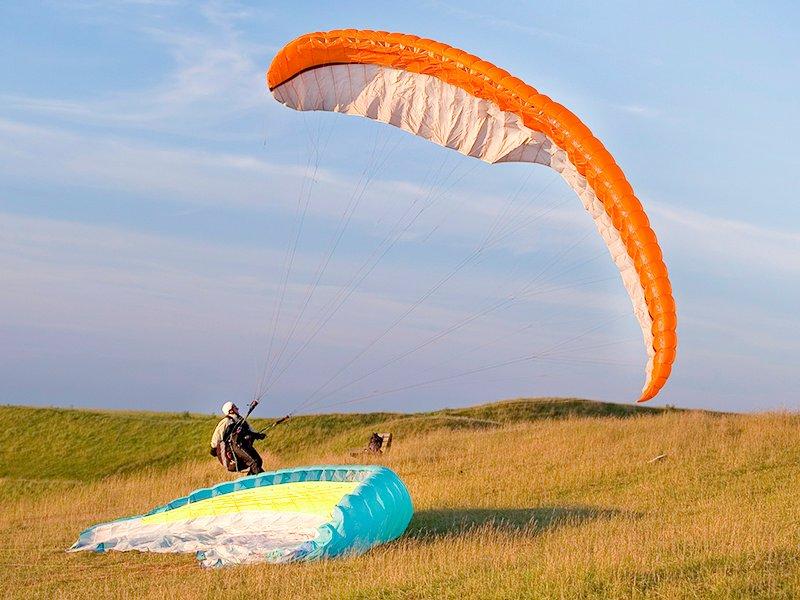 Smartbox  Vol en parapente de 20 minutes au-dessus du lac des Quatre-Cantons - Coffret Cadeau 