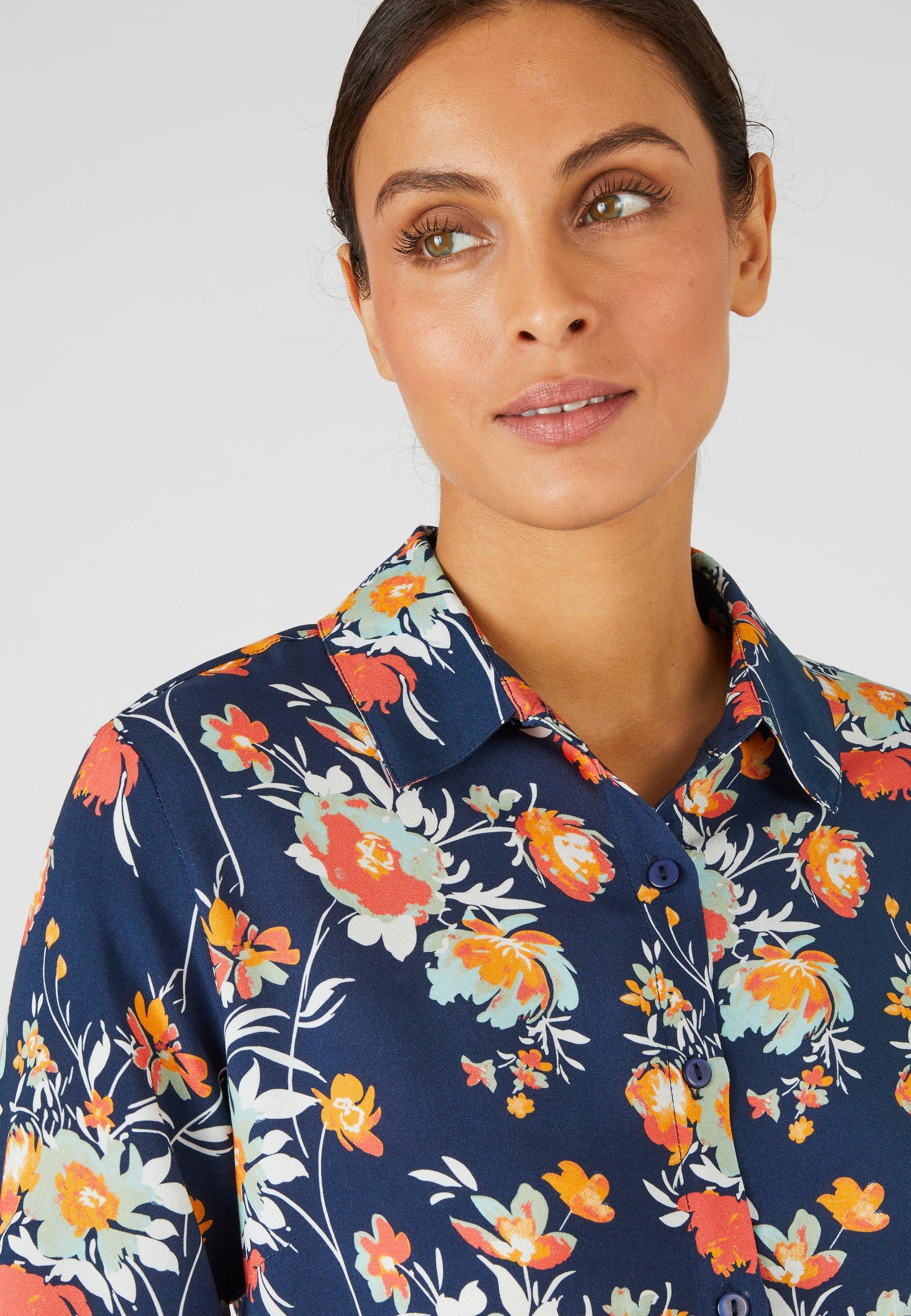 Damart  Bluse aus Viskose mit Blumendruck. 