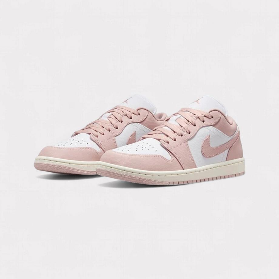 NIKE  Air Jordan 1 Low - Pink Oxford 