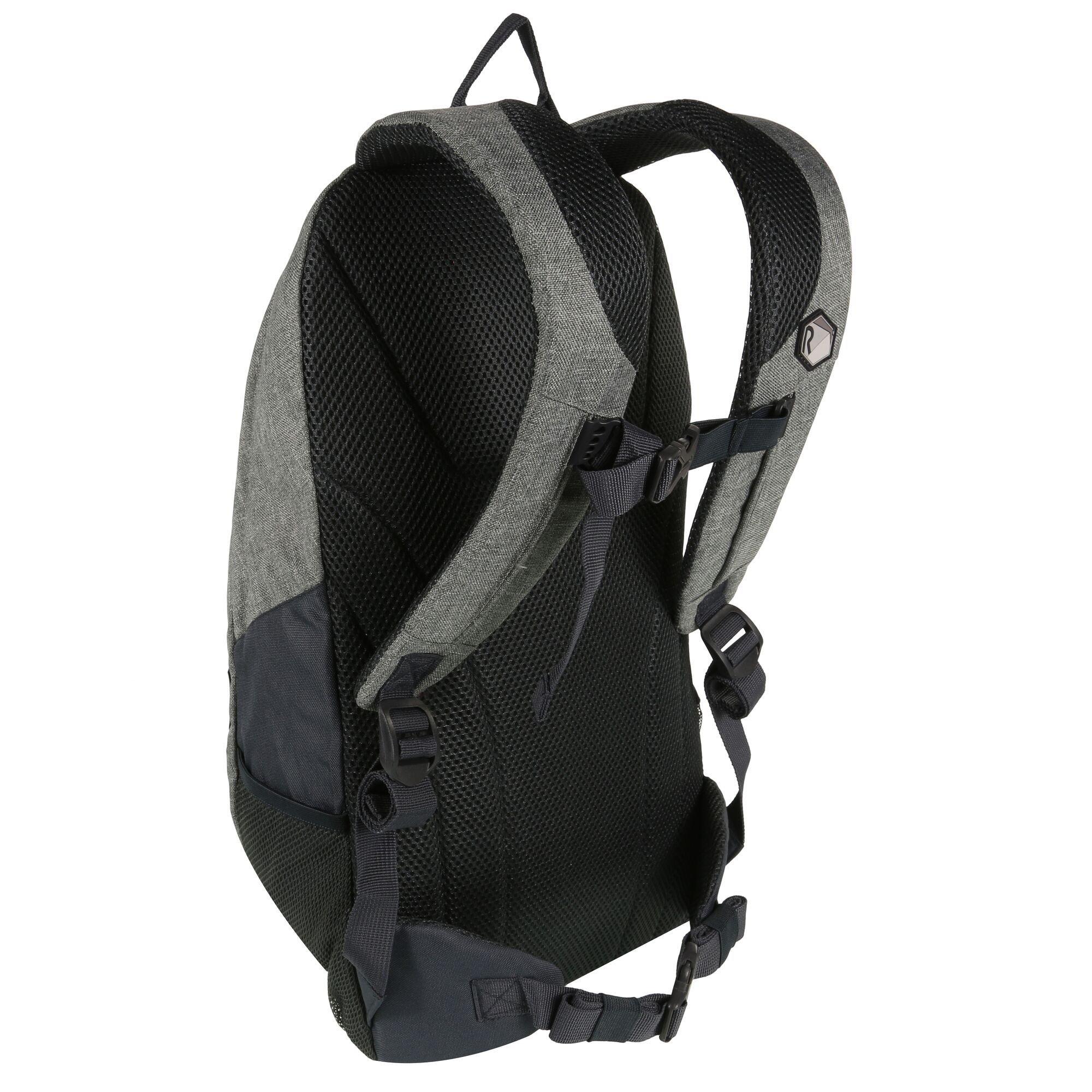 Regatta  Outdoors Altorock II Rucksack mit 25 Liter Kapazität 