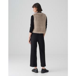 OPUS  Gilet en fourrure Wondria Silhouette boxy 